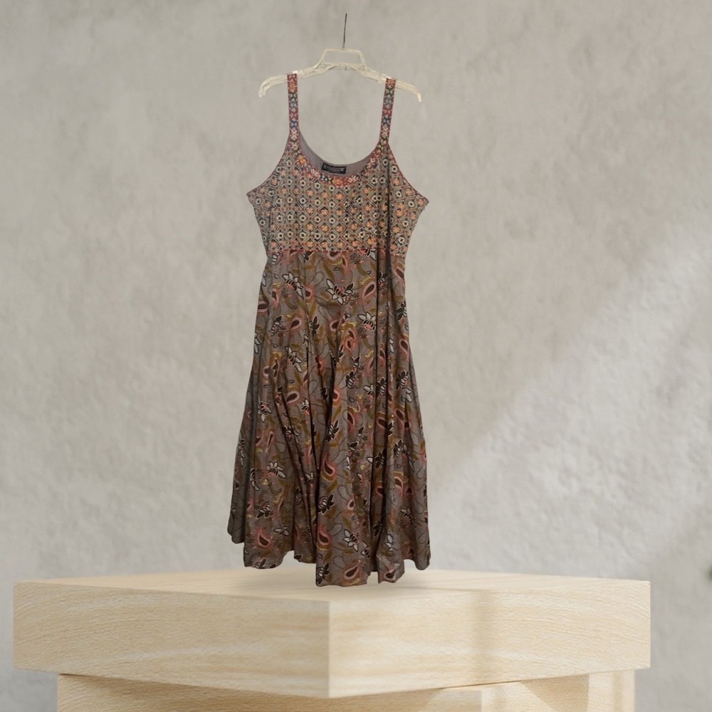 The Pyramid Collection Brown and Orange Midi Dress